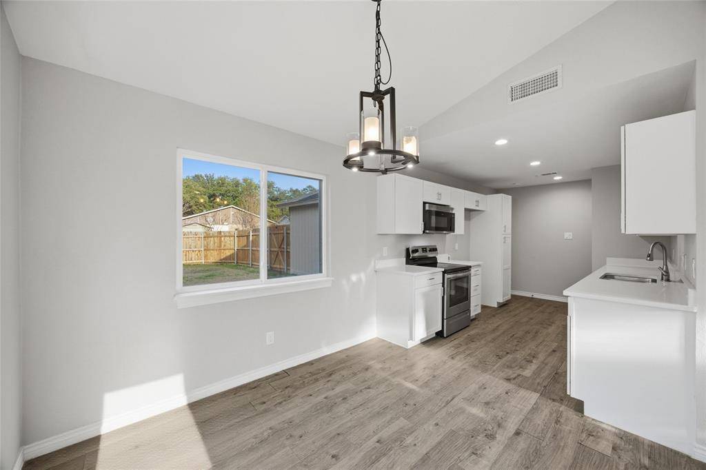 Garland, TX 75043,4622 Oakwood Drive