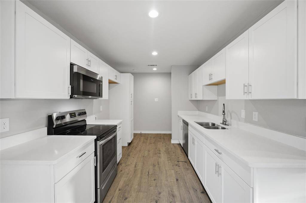 Garland, TX 75043,4622 Oakwood Drive