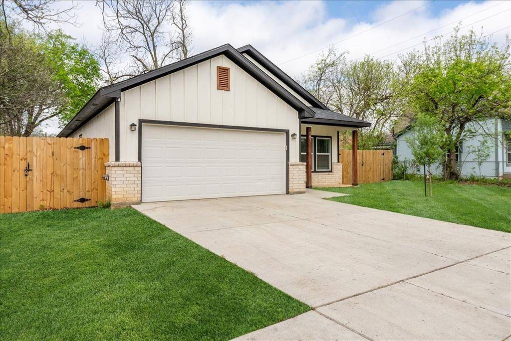 Cleburne, TX 76031,707 N Wilhite Street