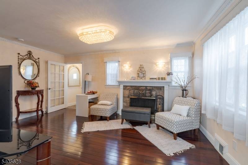 Ridgefield Boro, NJ 07657,820 Elizabeth St