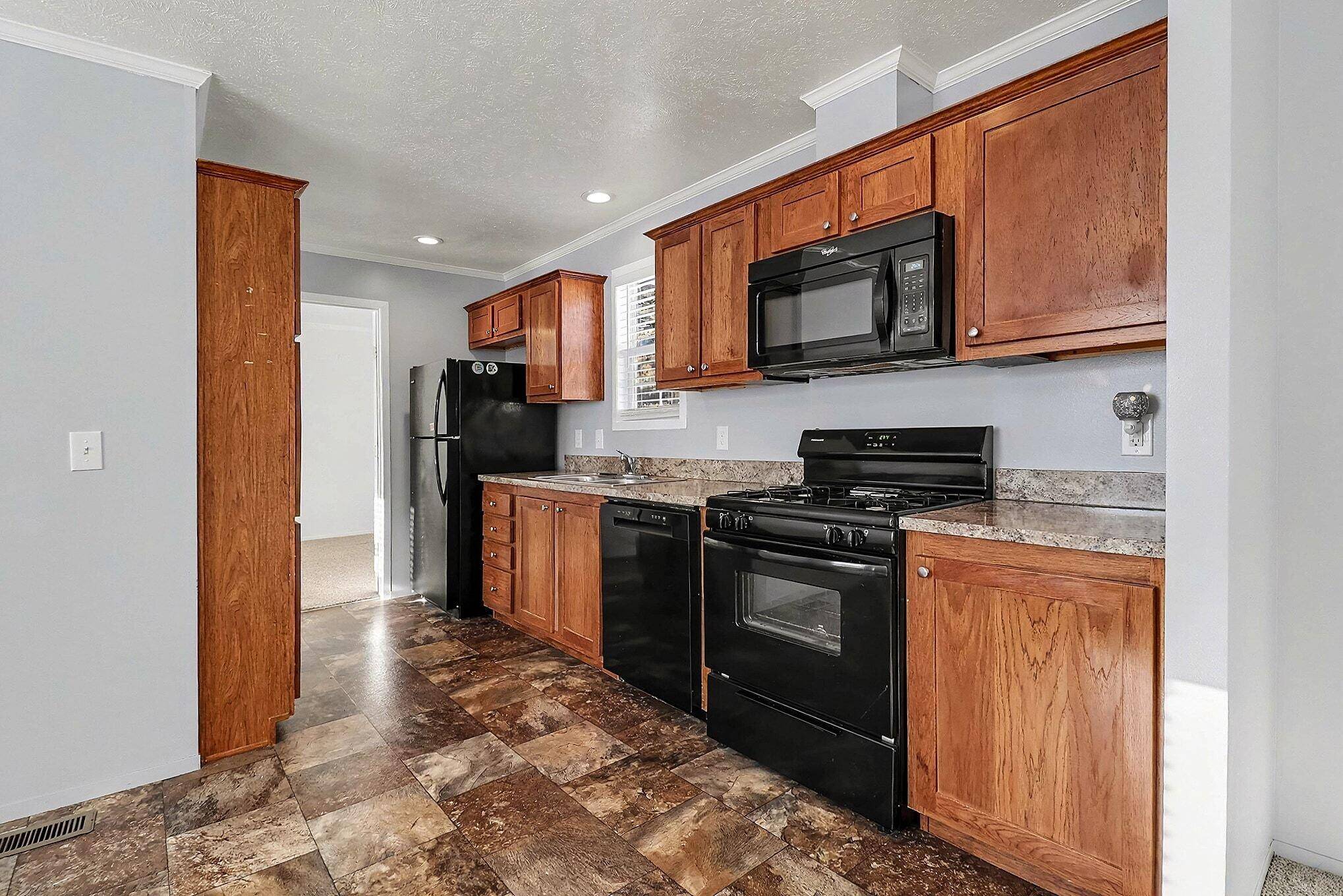 Ludington, MI 49431,2907 N Sandy DR