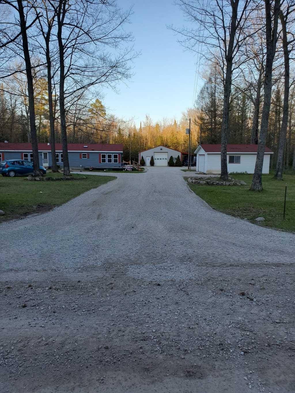 Lachine, MI 49753,8385 Elevere RD