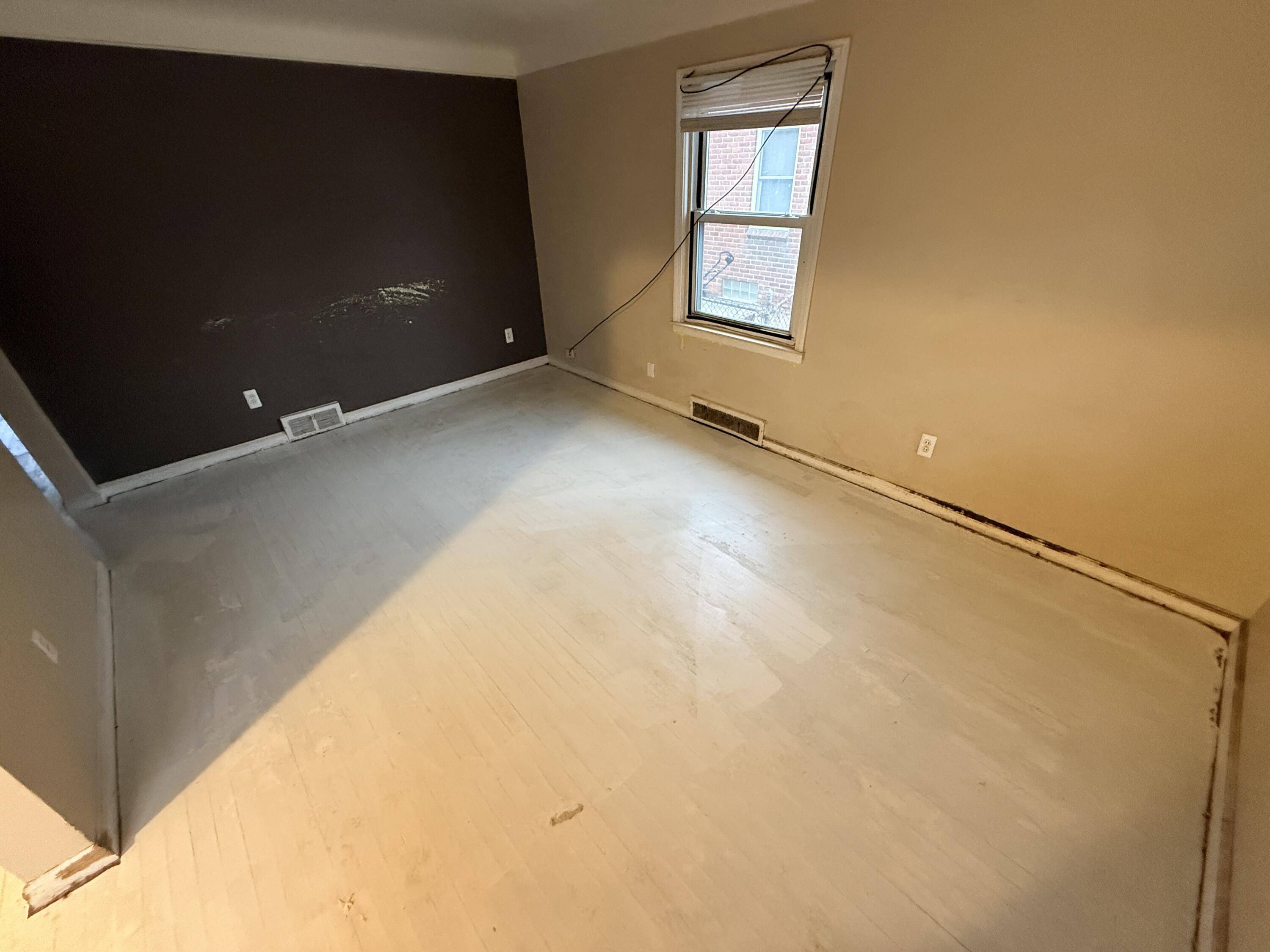 Redford, MI 48240,17697 Norborne