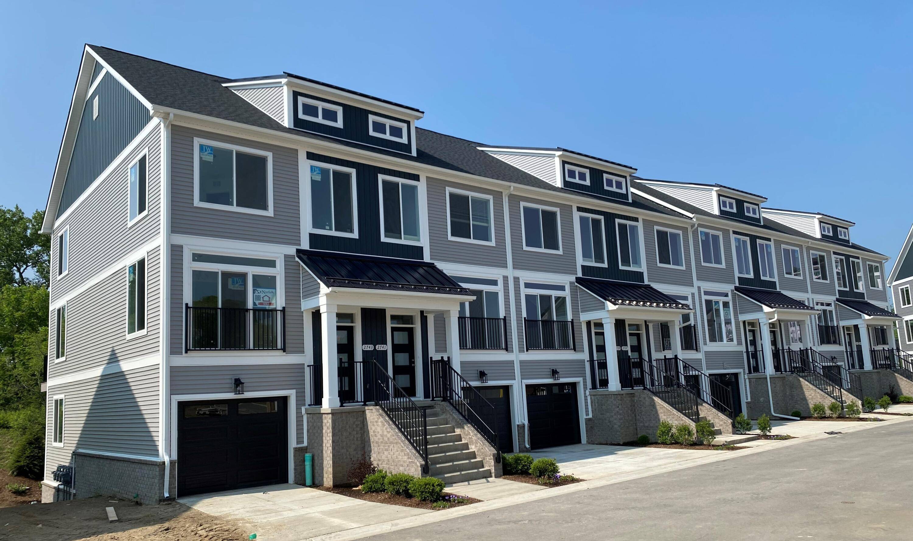 Ann Arbor, MI 48105,2783 Bristol Ridge DR #40