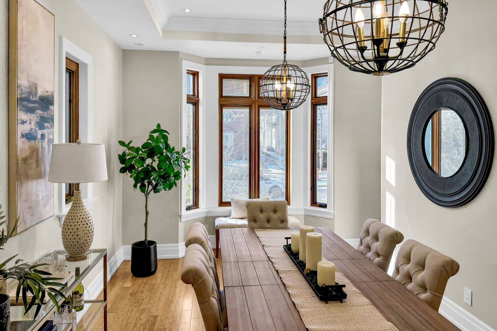 Toronto C03, ON M5P 2H7,441 Oriole Pkwy