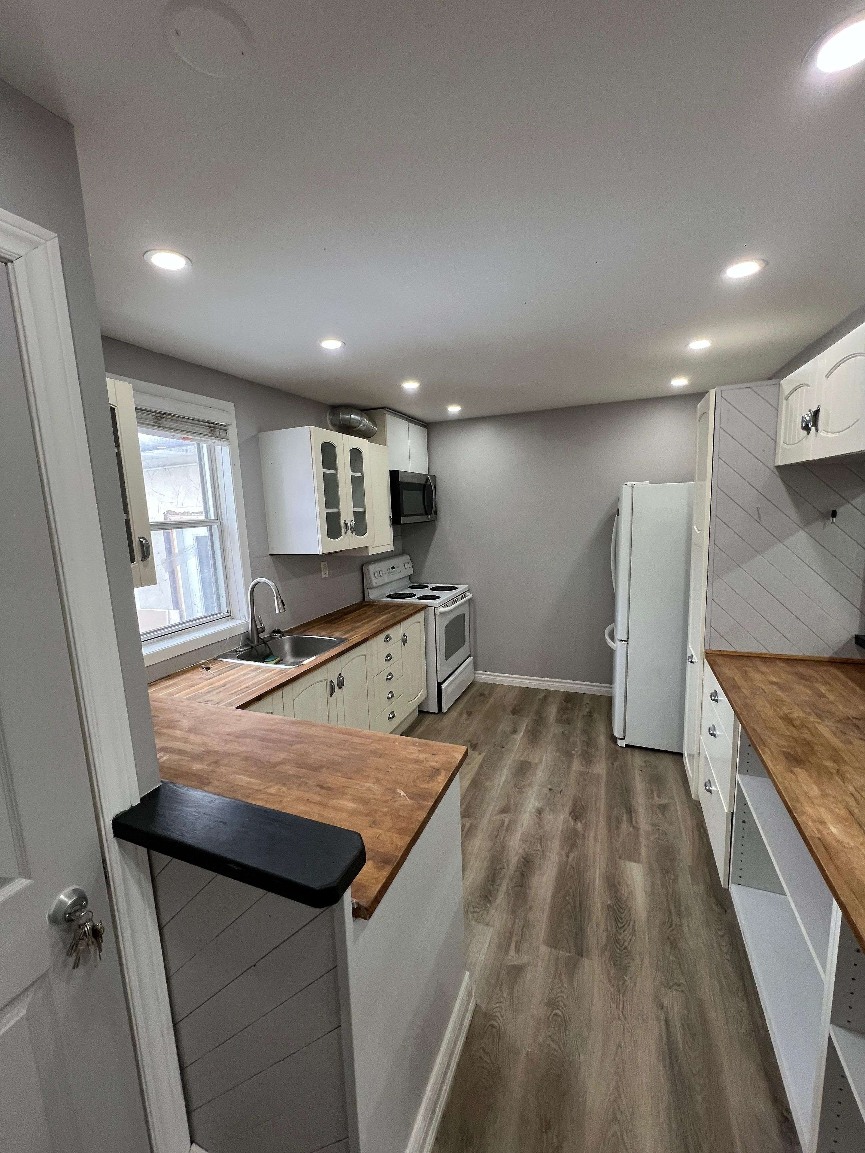 Toronto E10, ON M1C 1E2,7 Watson ST #Main