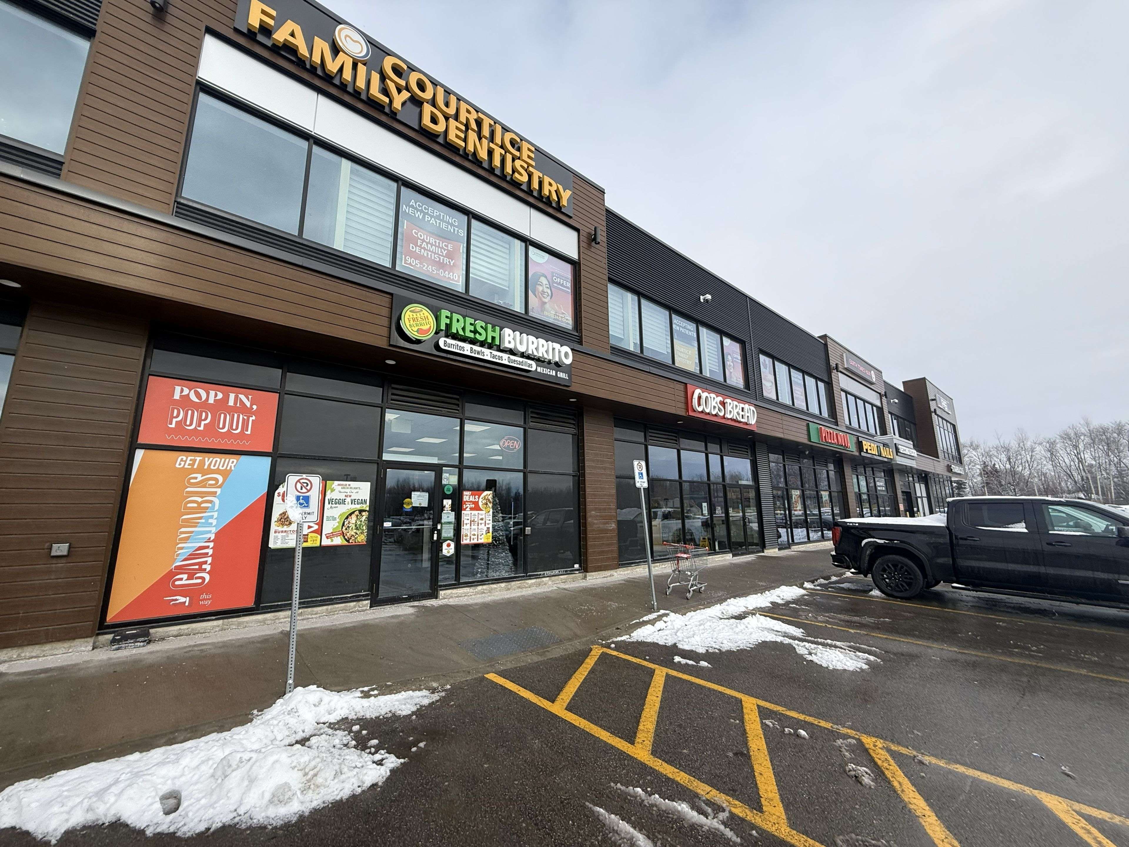 Clarington, ON L1E 2R7,1635 Durham Regional Highway 2 HWY #103