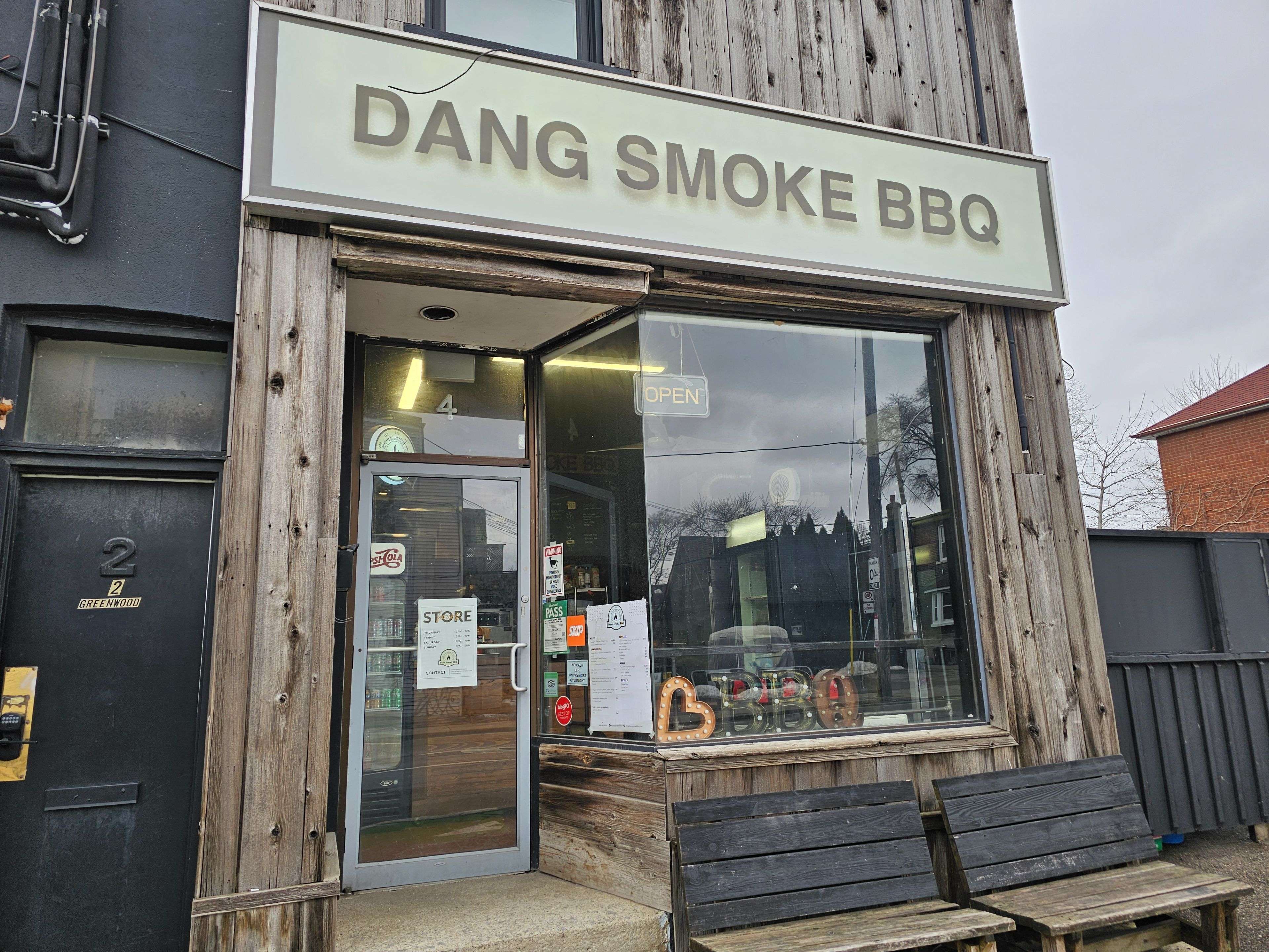 Toronto E01, ON M4L 2P4,4 Greenwood AVE