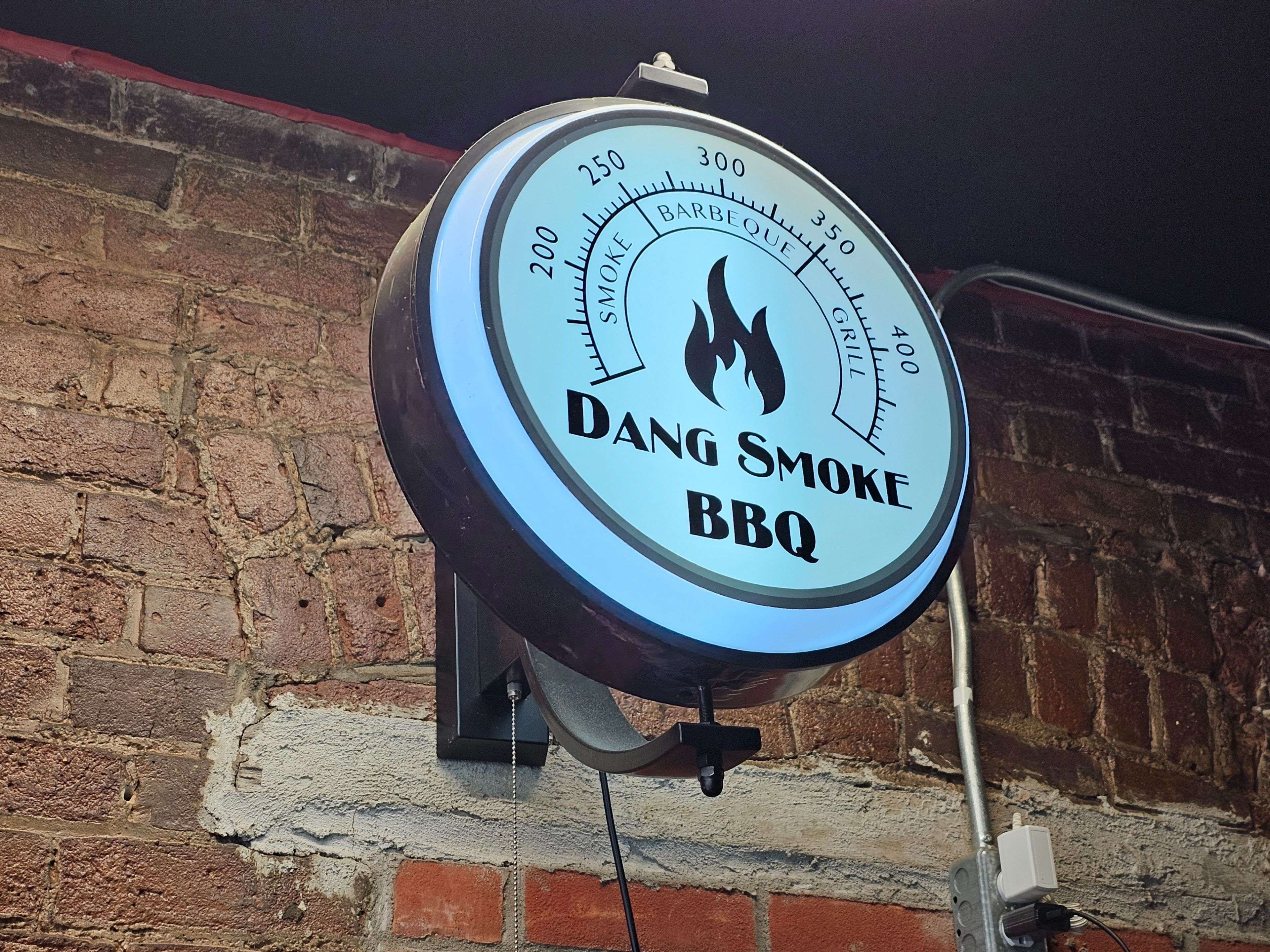 Toronto E01, ON M4L 2P4,4 Greenwood AVE