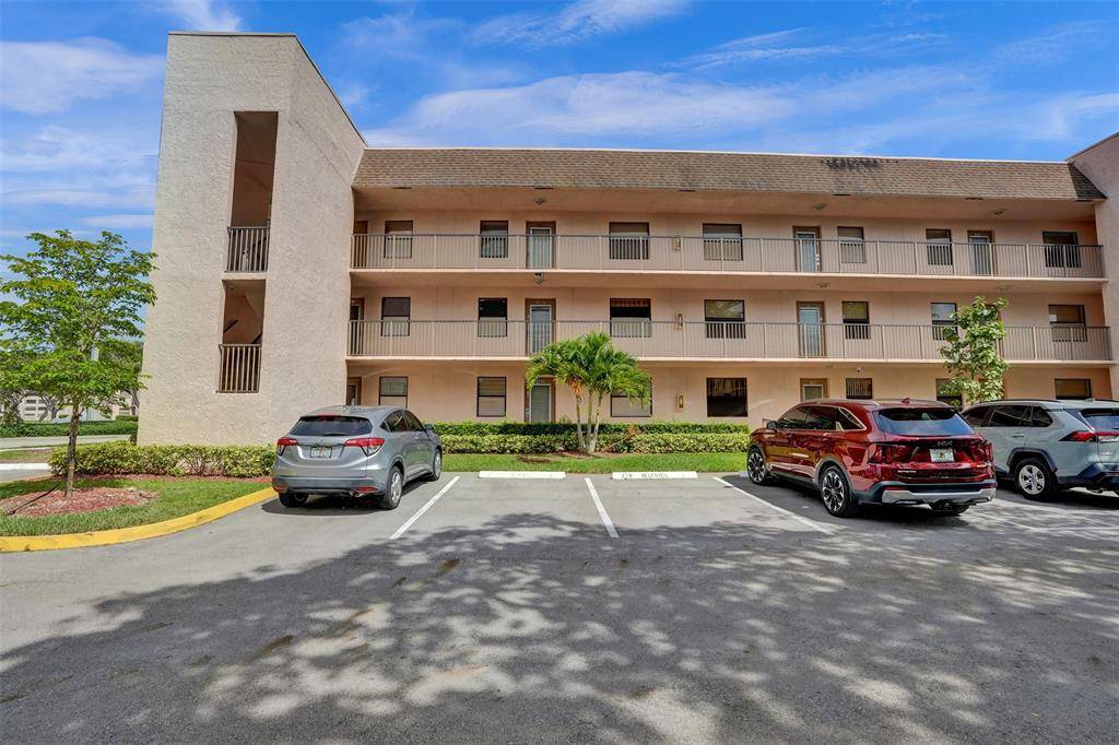 Sunrise, FL 33322,10434 Sunrise Lakes Blvd #202