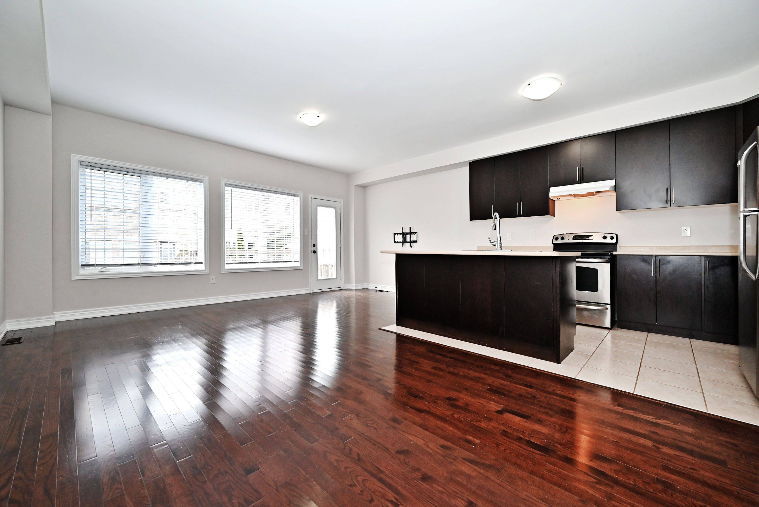 Vaughan, ON L6A 4N3,110 Southdown AVE