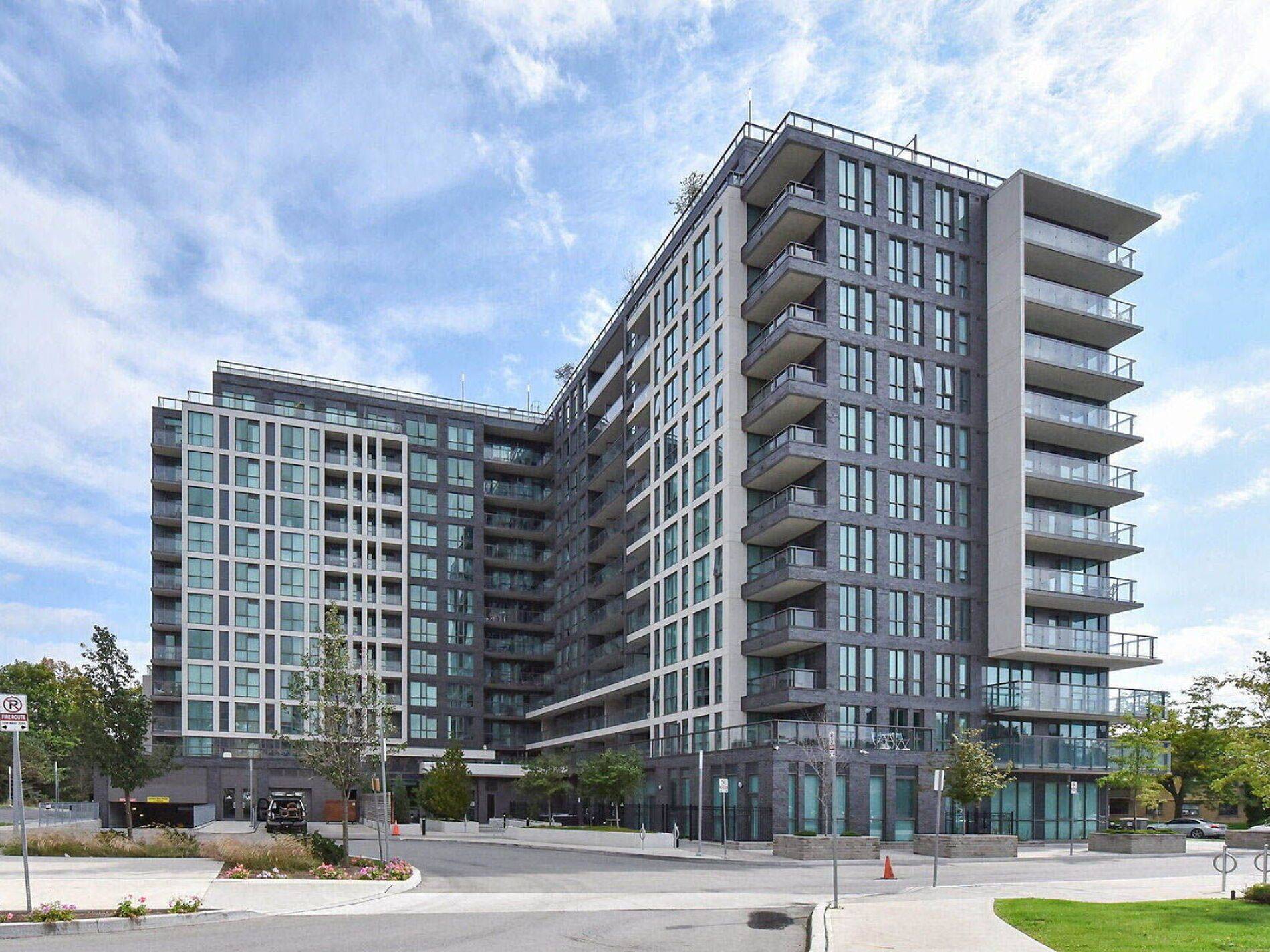 Toronto W10, ON M9W 0C6,80 Esther Lorrie DR #203