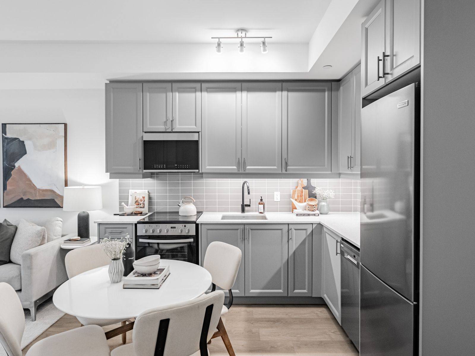 Oakville, ON L6M 0X7,2333 Khalsa Gate #301