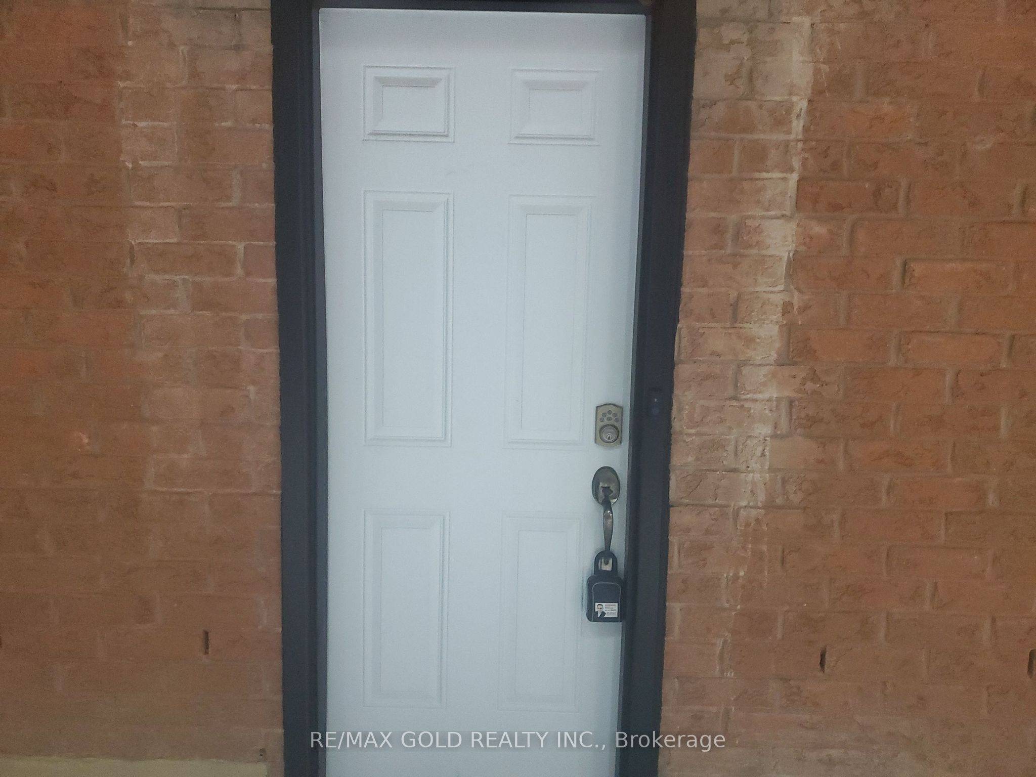 Brampton, ON L6X 4V6,152 Binder Twine TRL #Basement