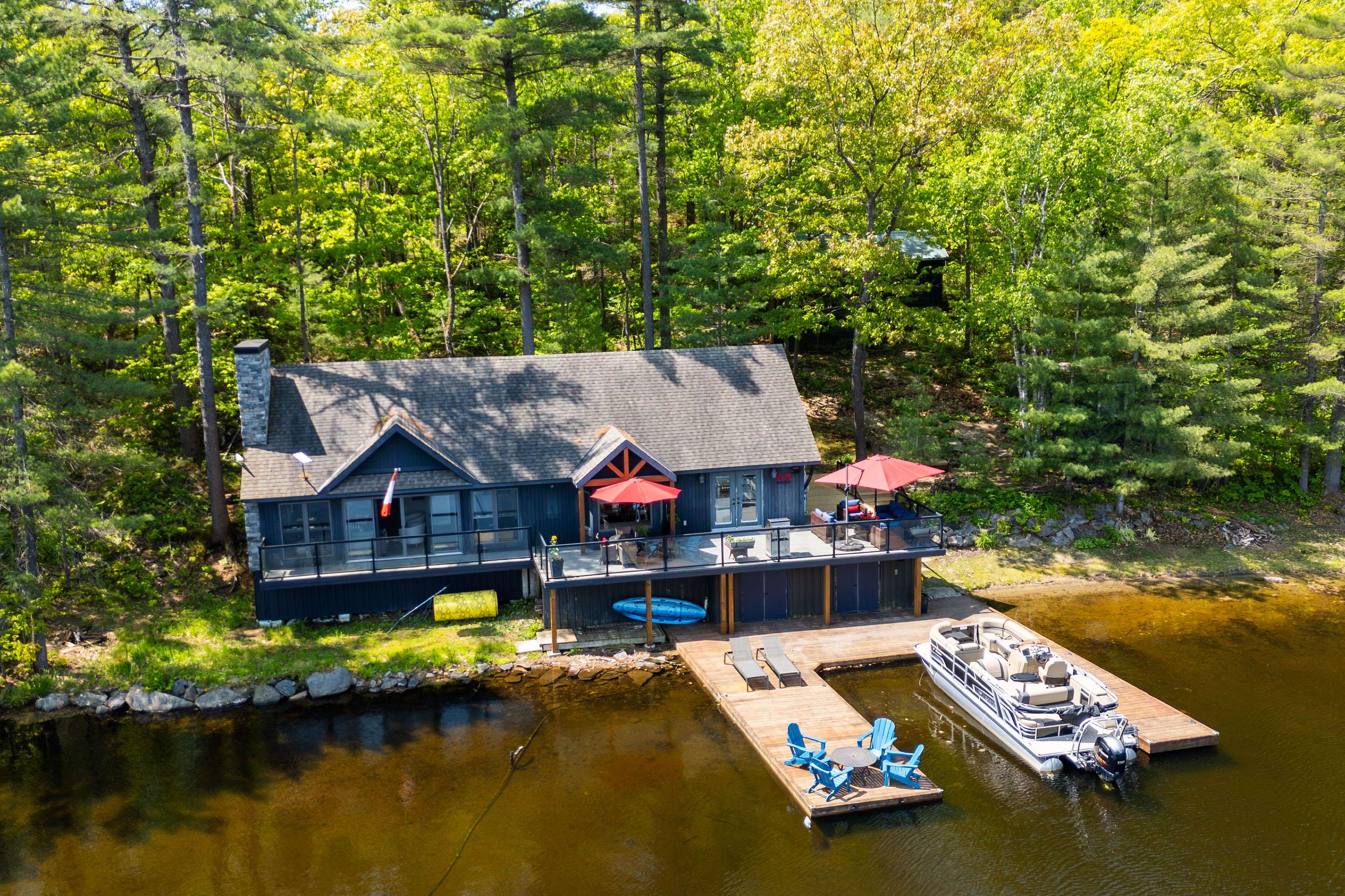 Georgian Bay, ON L0K 1S0,6394 Go Home Lake Shore N/A