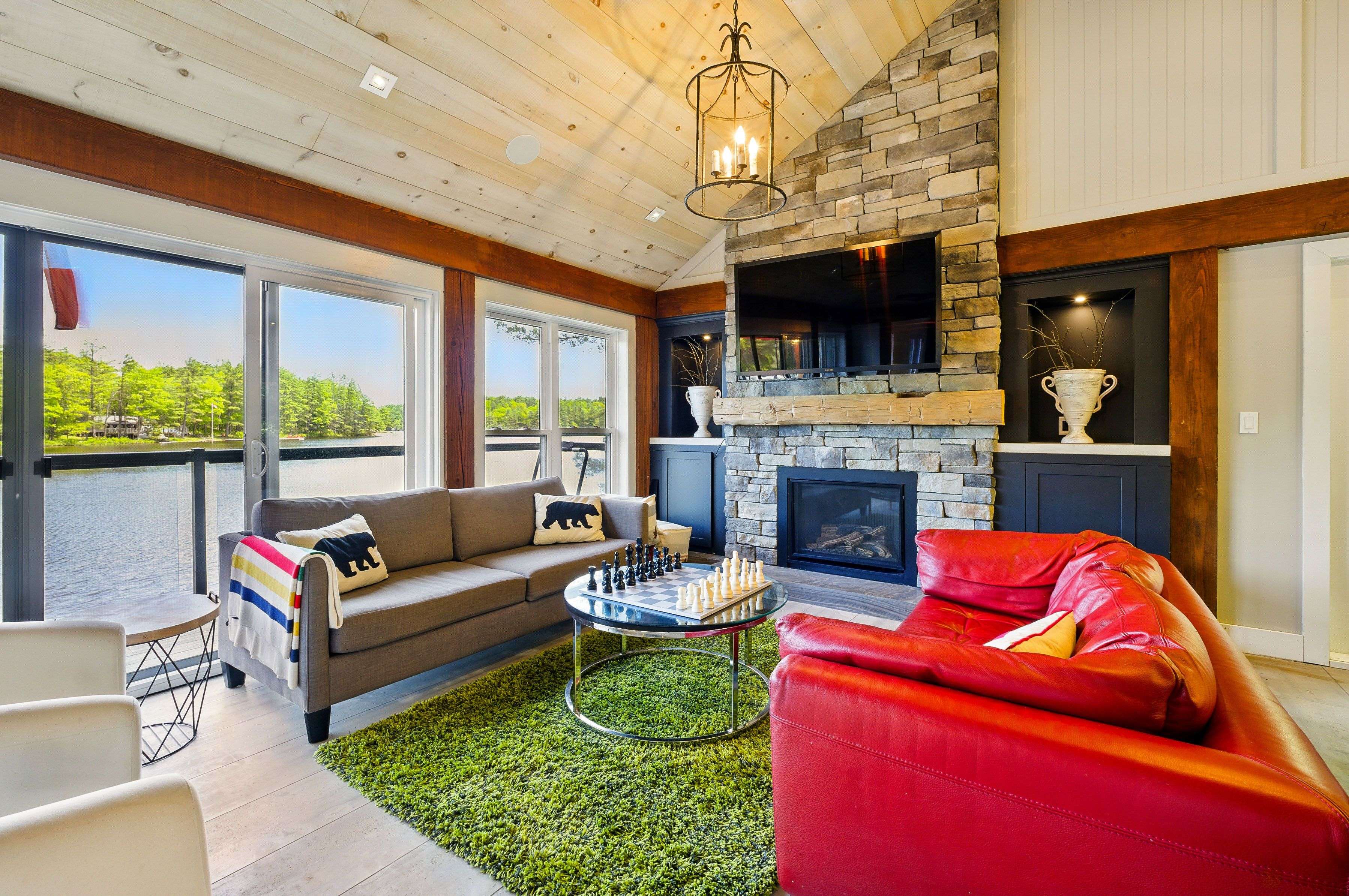 Georgian Bay, ON L0K 1S0,6394 Go Home Lake Shore N/A