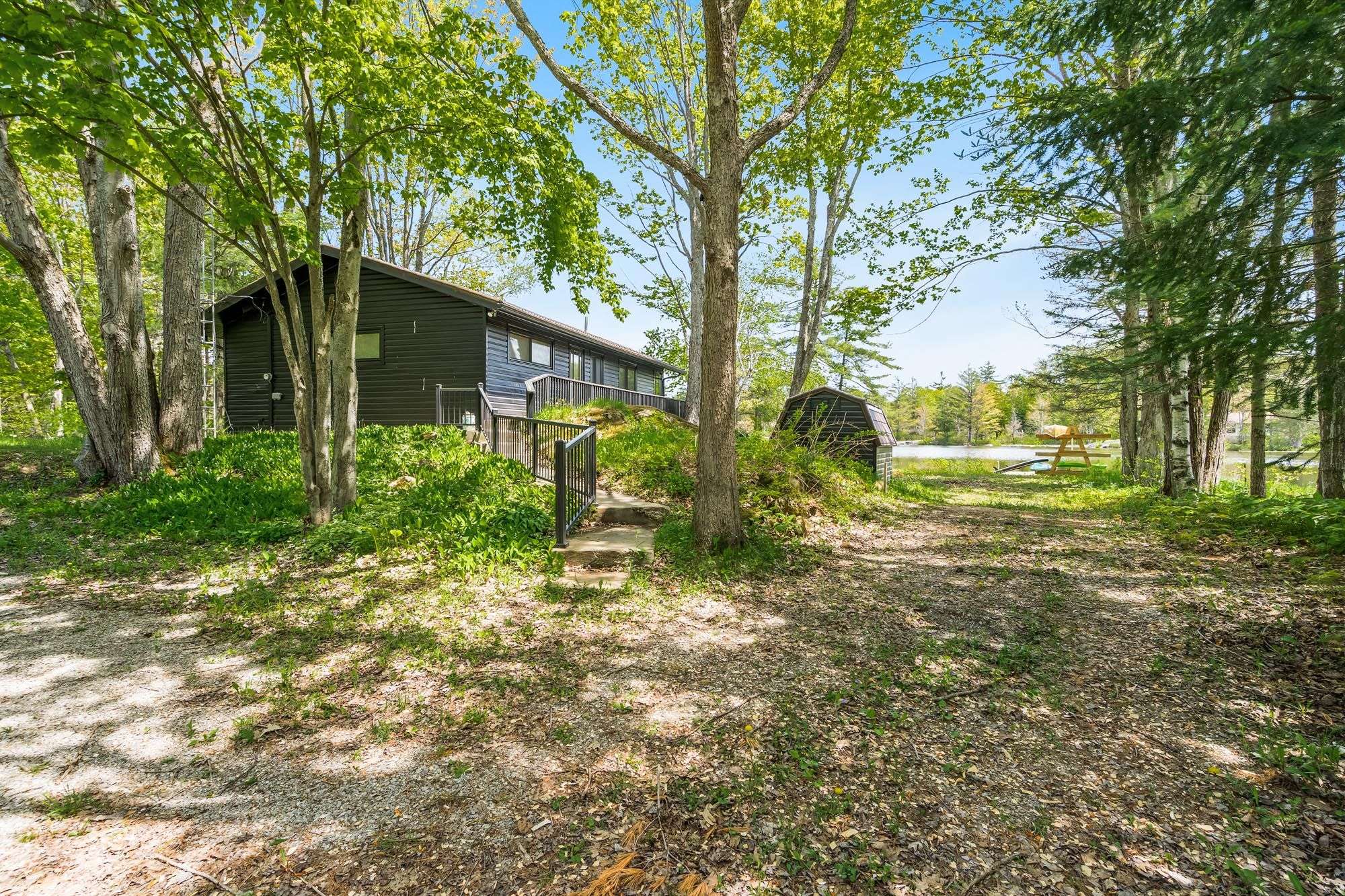 Gravenhurst, ON P0E 1N0,1010 Sanderson RD