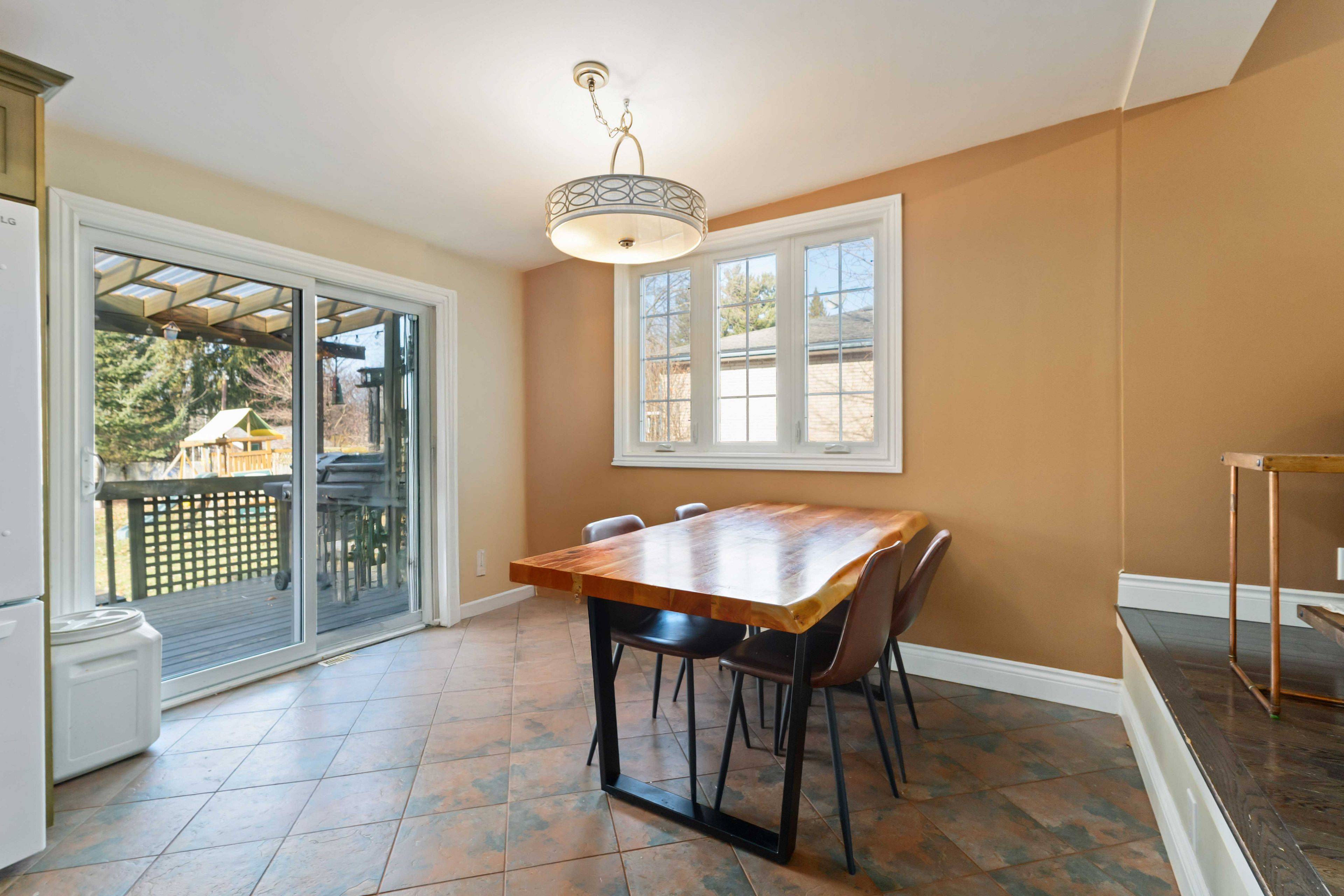 St. Catharines, ON L2R 6P9,1671 Third Street Louth ST