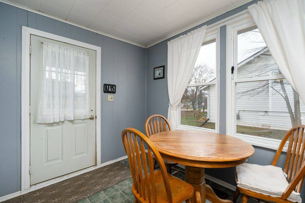 Centre Hastings, ON K0K 2K0,294 Durham ST S