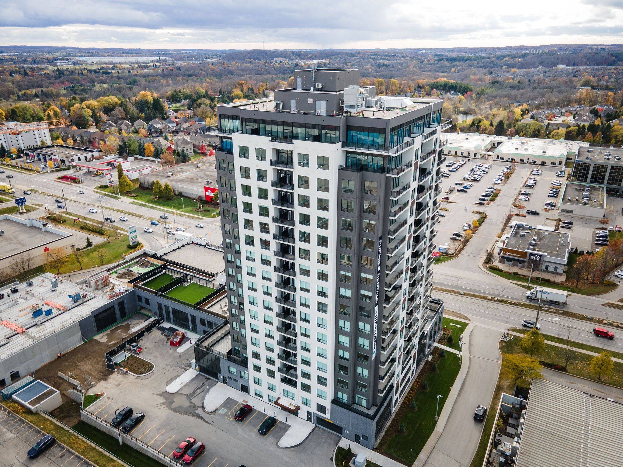 Kitchener, ON N2P 2E9,4286 King ST #1303