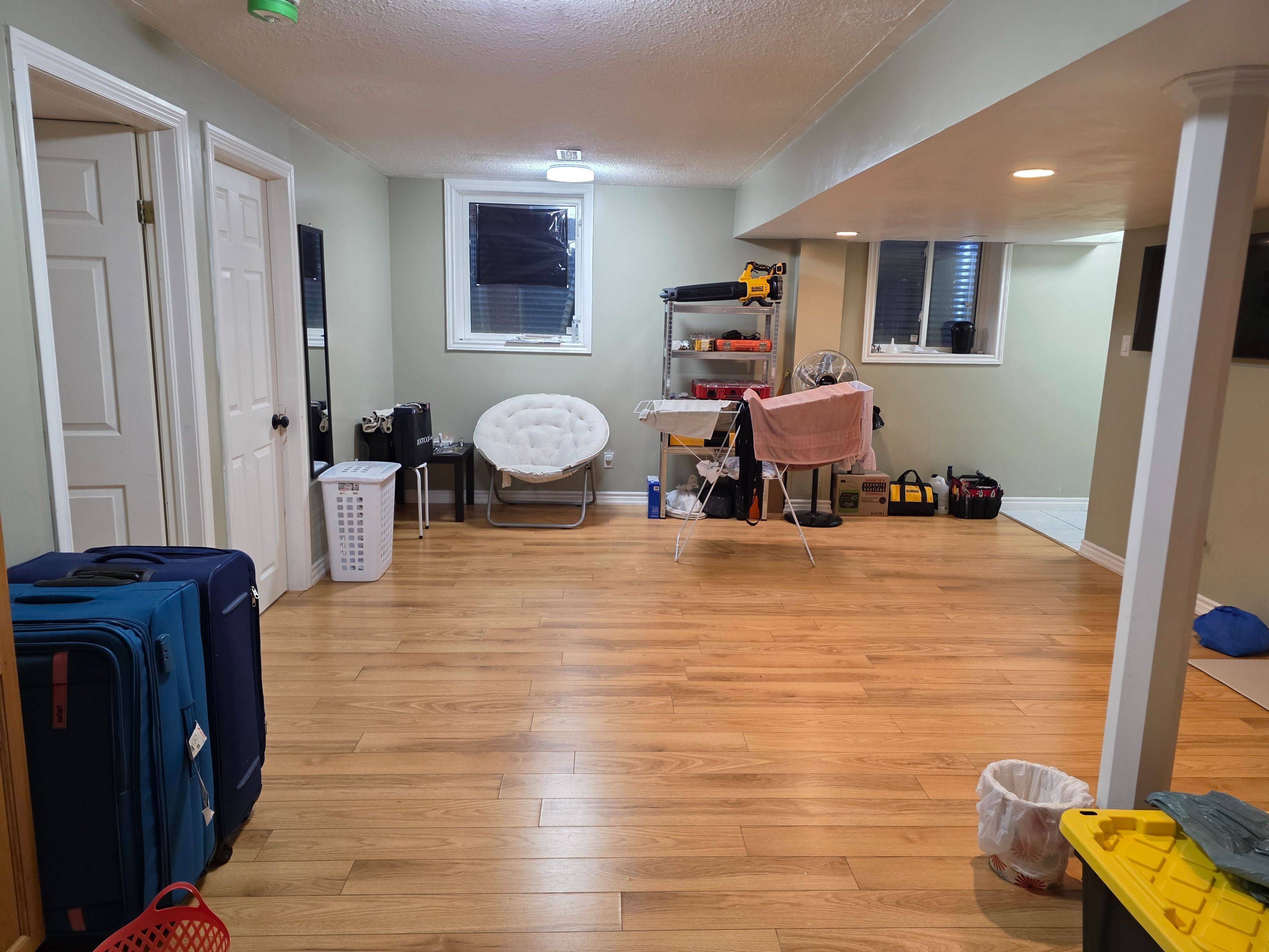 Hamilton, ON L9B 2S3,35 Claudette Gate