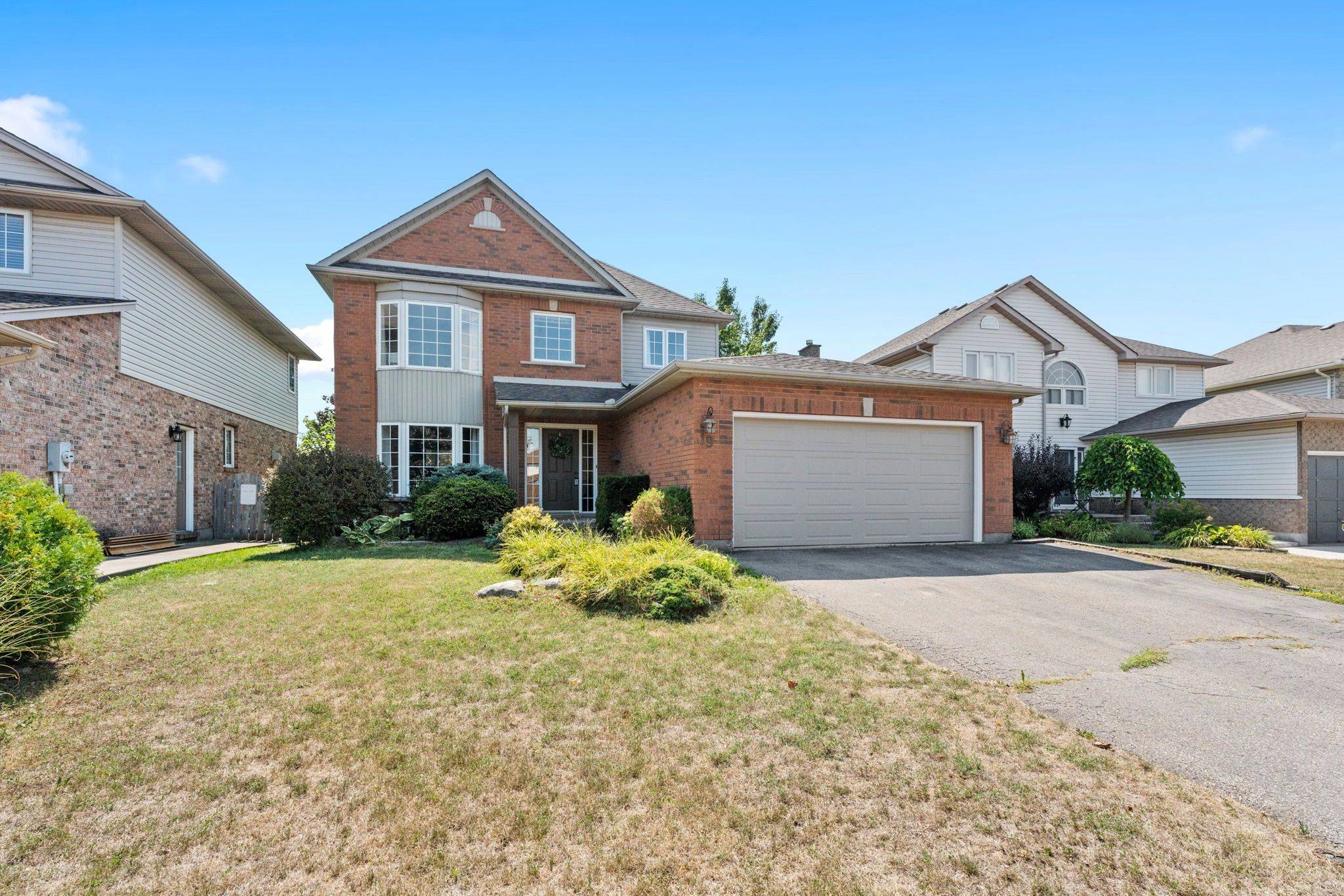 Thorold, ON L2V 5A2,19 Crysler CRES