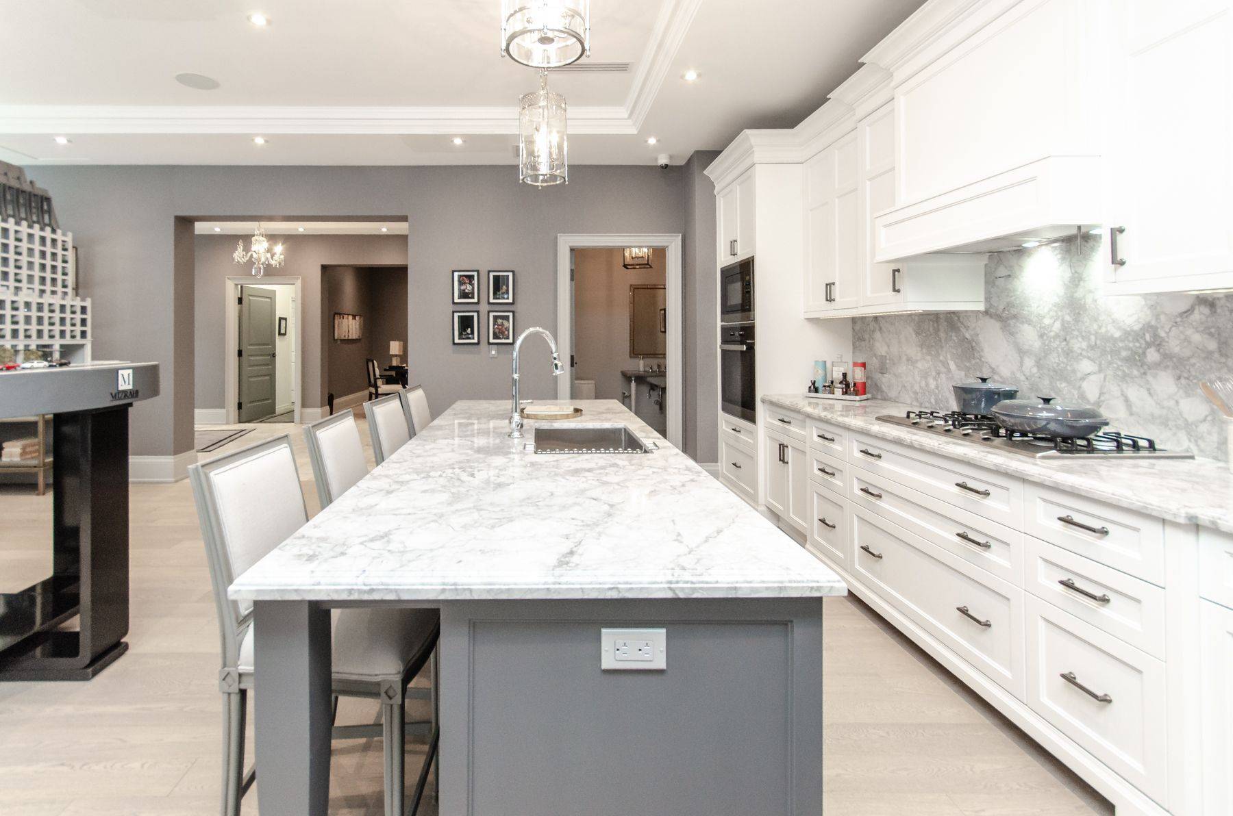 Tunneys Pasture And Ottawa West, ON K1Y 0B1,1440 WELLINGTON ST W