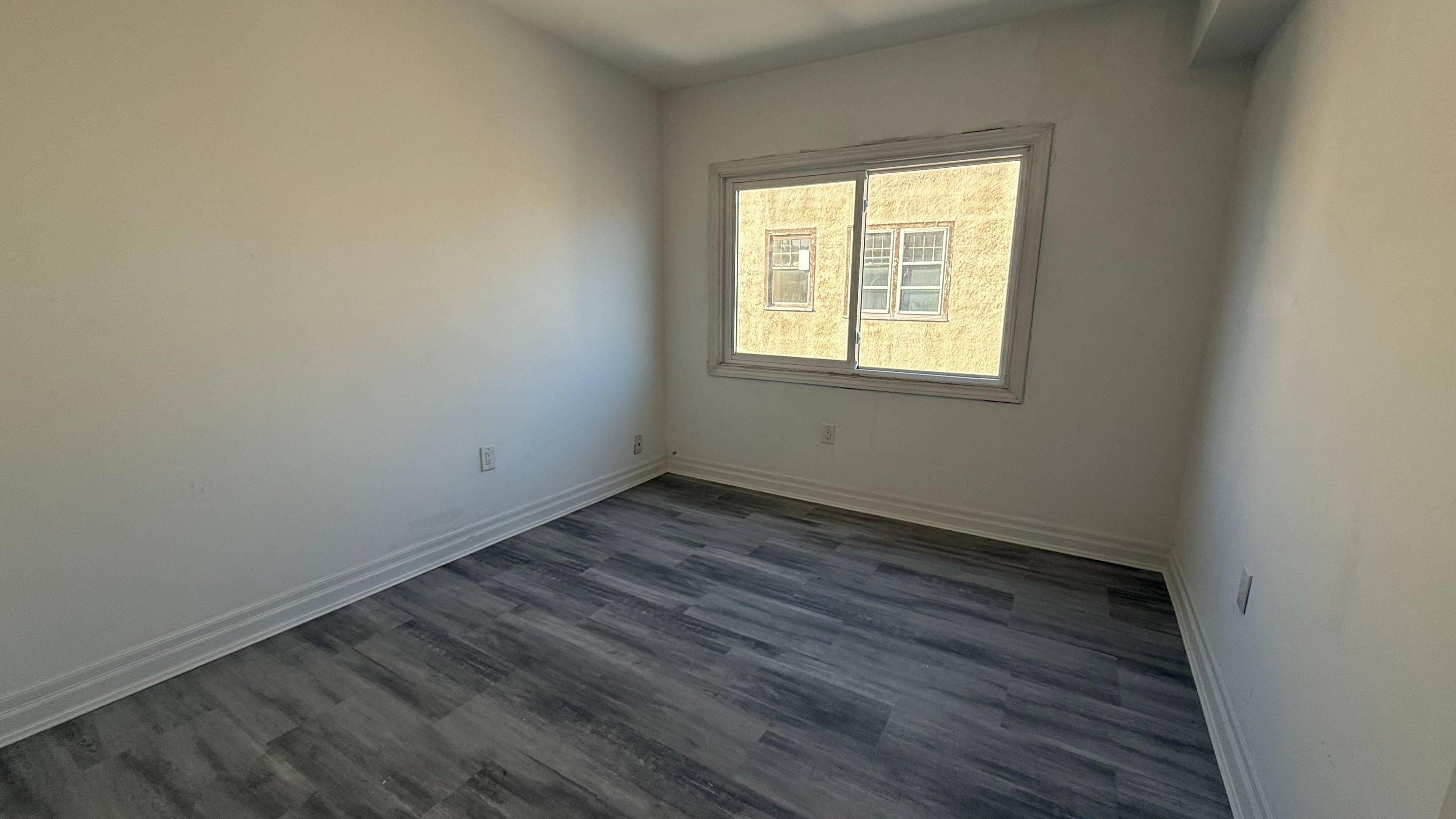 St. Catharines, ON L2R 5H9,7 King ST