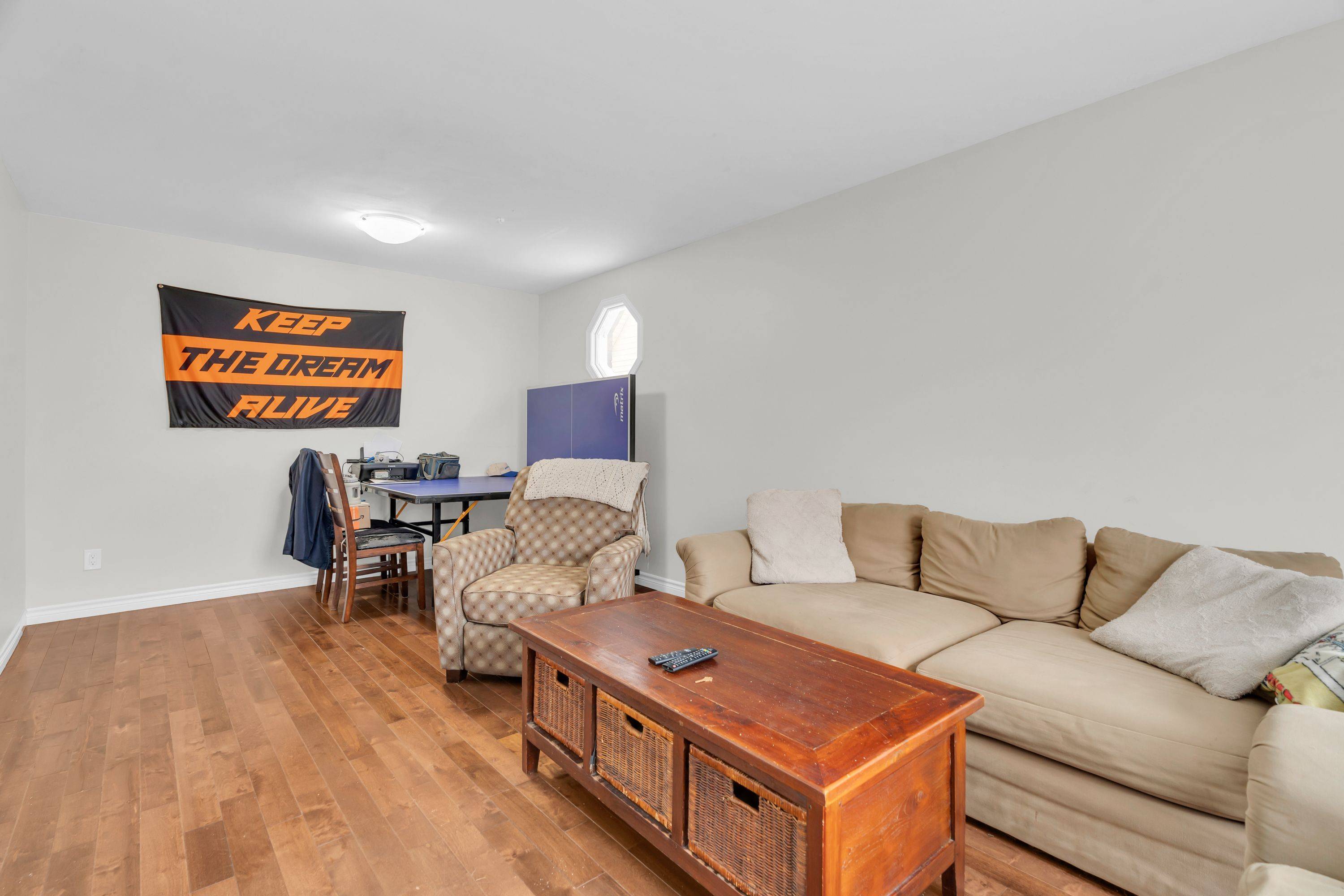 Guelph, ON N1G 3M8,11 Sagewood PL