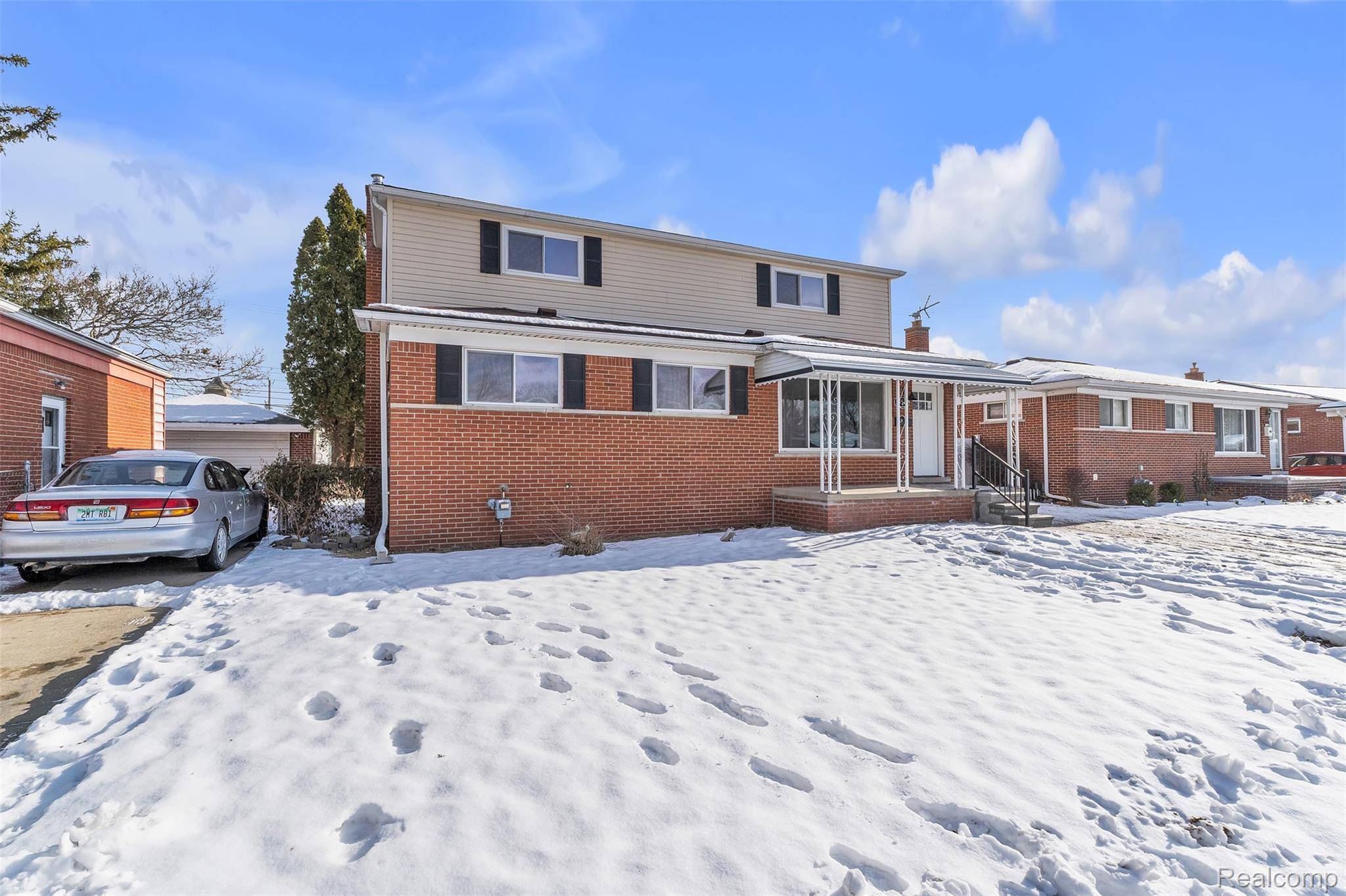 Madison Heights, MI 48071,29526 Shirley AVE