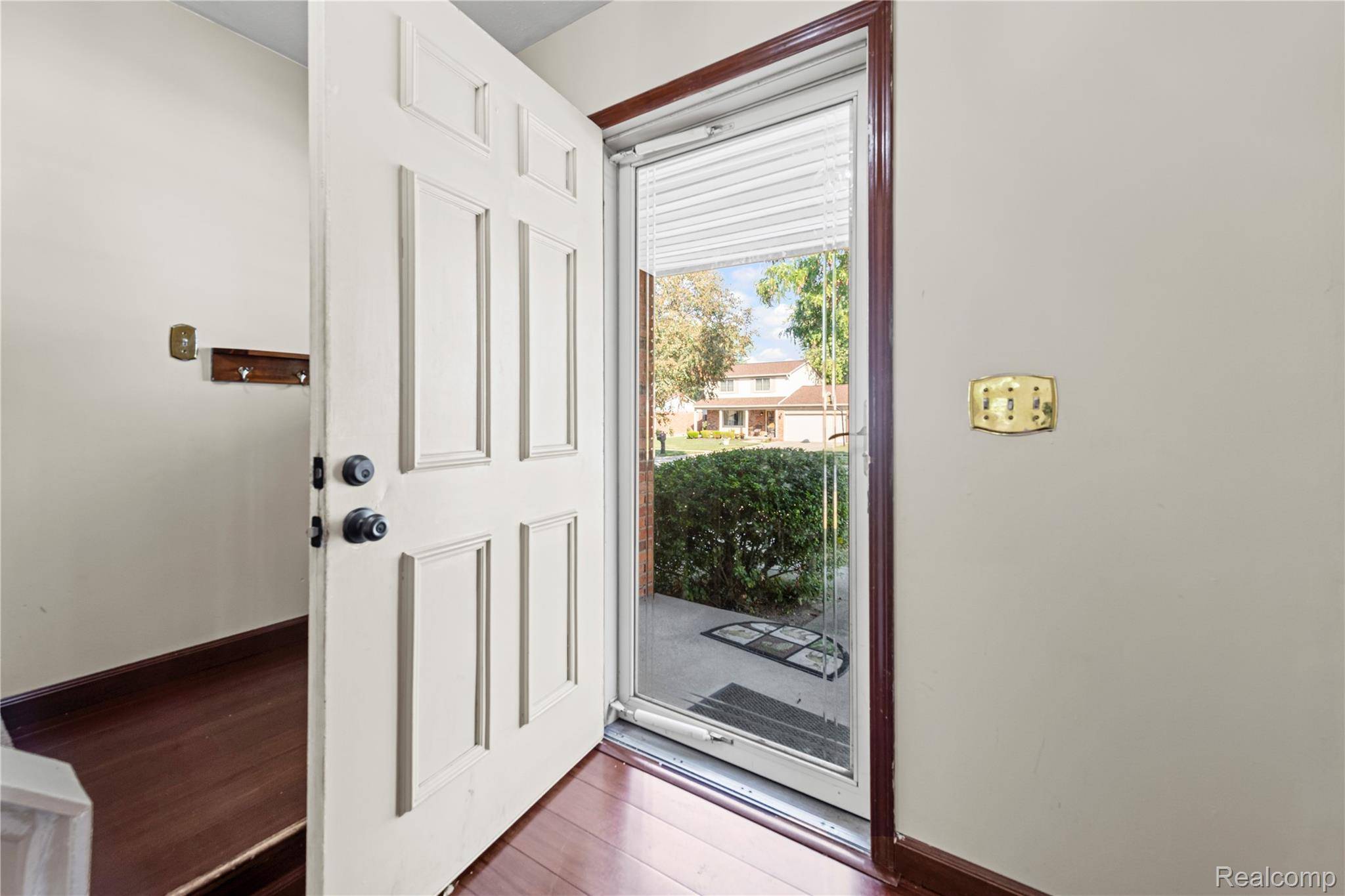 Sterling Heights, MI 48310,2168 Keystone DR