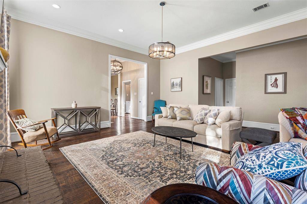 Garland, TX 75044,6306 Chelsea Way