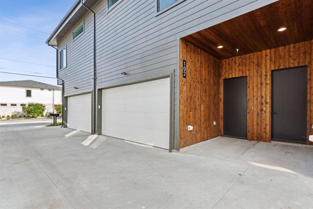 Dallas, TX 75235,2142 Lovedale Avenue #104