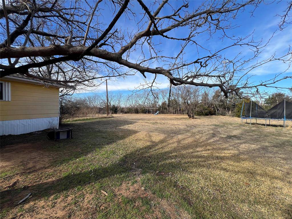 Henrietta, TX 76365,1110 W Gilbert