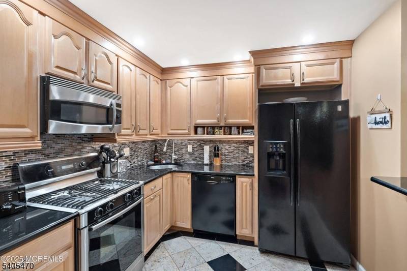 Howell Twp., NJ 07731,11 Desiree Ct