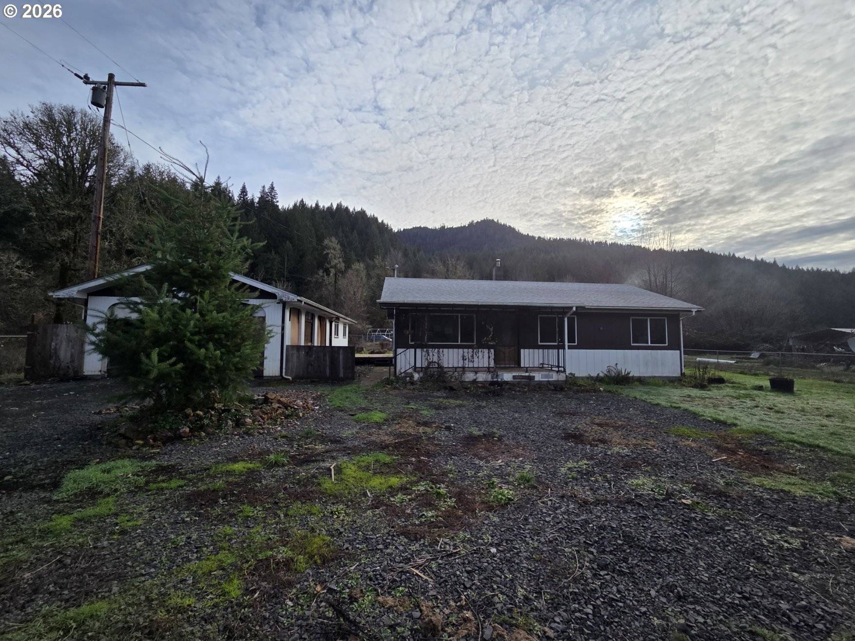 Glide, OR 97443,413 GOODREAU LN