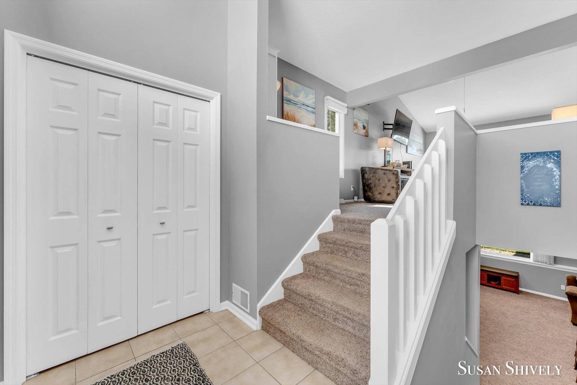 Hudsonville, MI 49426,1049 Fairfield DR