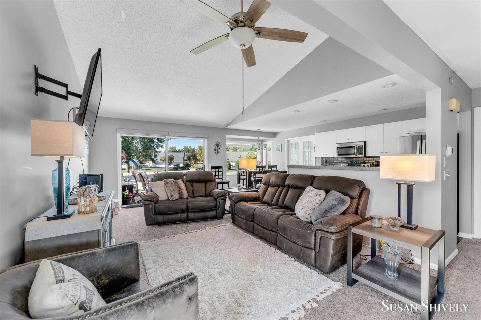 Hudsonville, MI 49426,1049 Fairfield DR