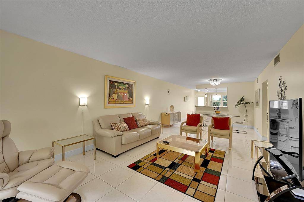 Coconut Creek, FL 33066,2403 Antigua Cir #C4