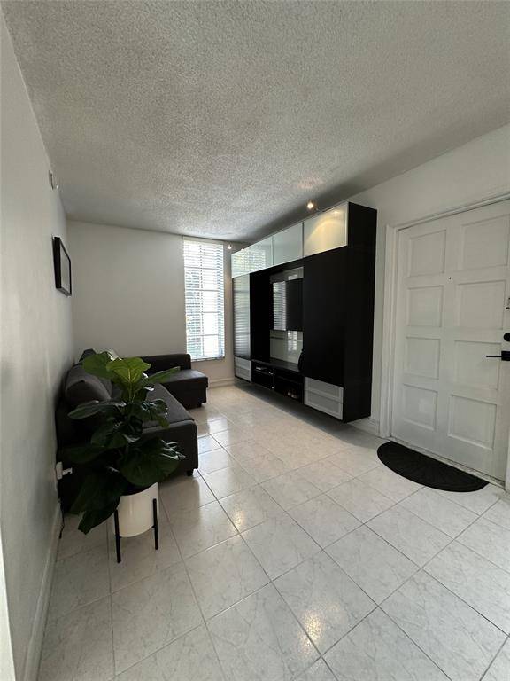 Pompano Beach, FL 33069,2601 S Course Dr #301