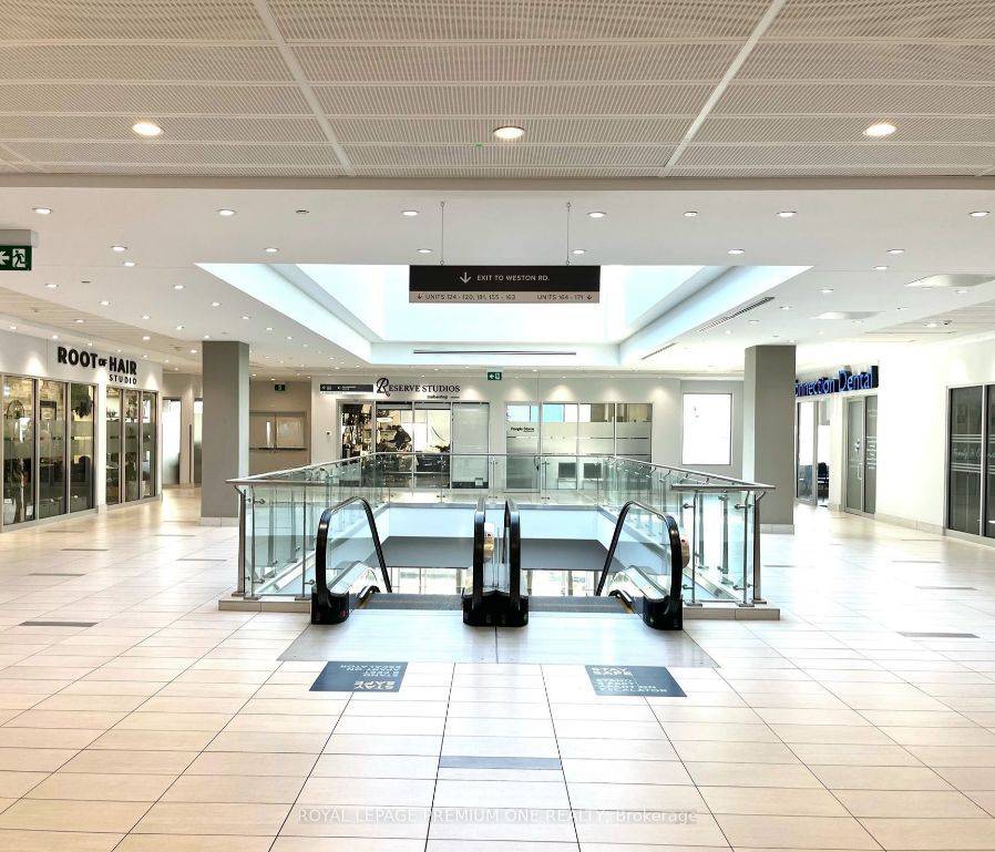 Vaughan, ON L4L 0G9,7777 Weston RD #224