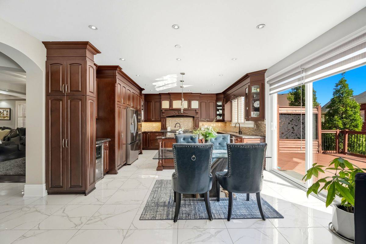 Milton, ON L9T 7N9,318 Laundon TER