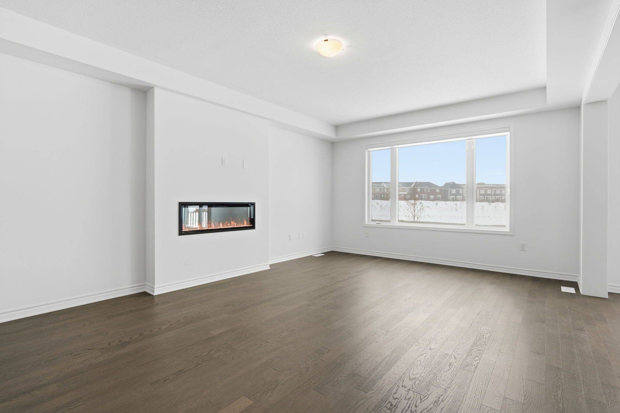 Kitchener, ON N2R 0V4,322 Millstone ST