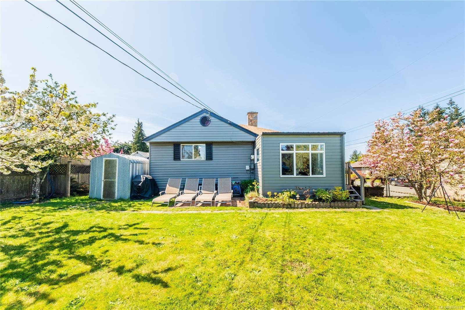 Parksville, BC V9P 1B9,487 Pym St N