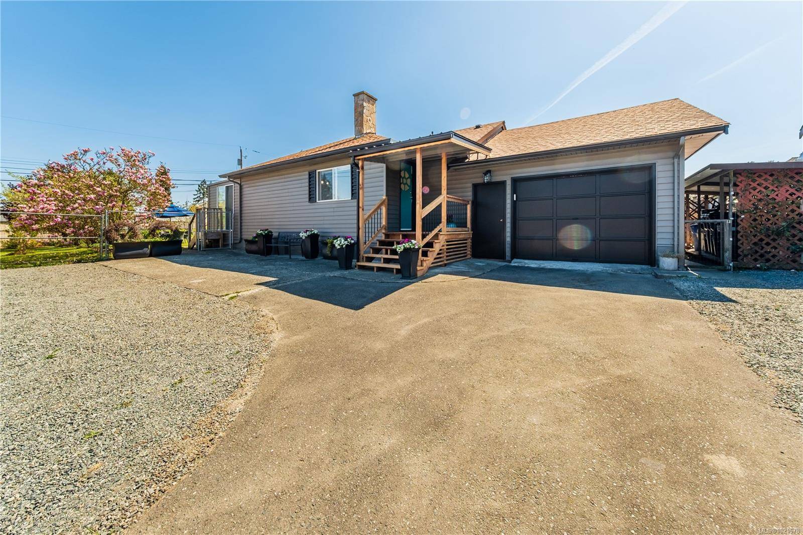 Parksville, BC V9P 1B9,487 Pym St N