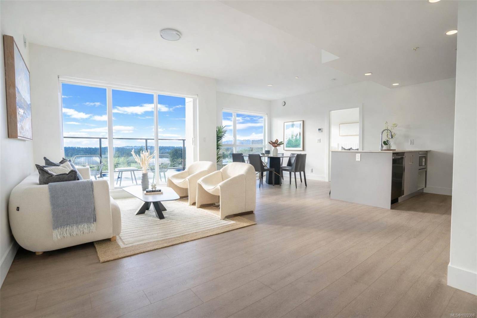 View Royal, BC V9B 7G9,258 Helmcken Rd #211