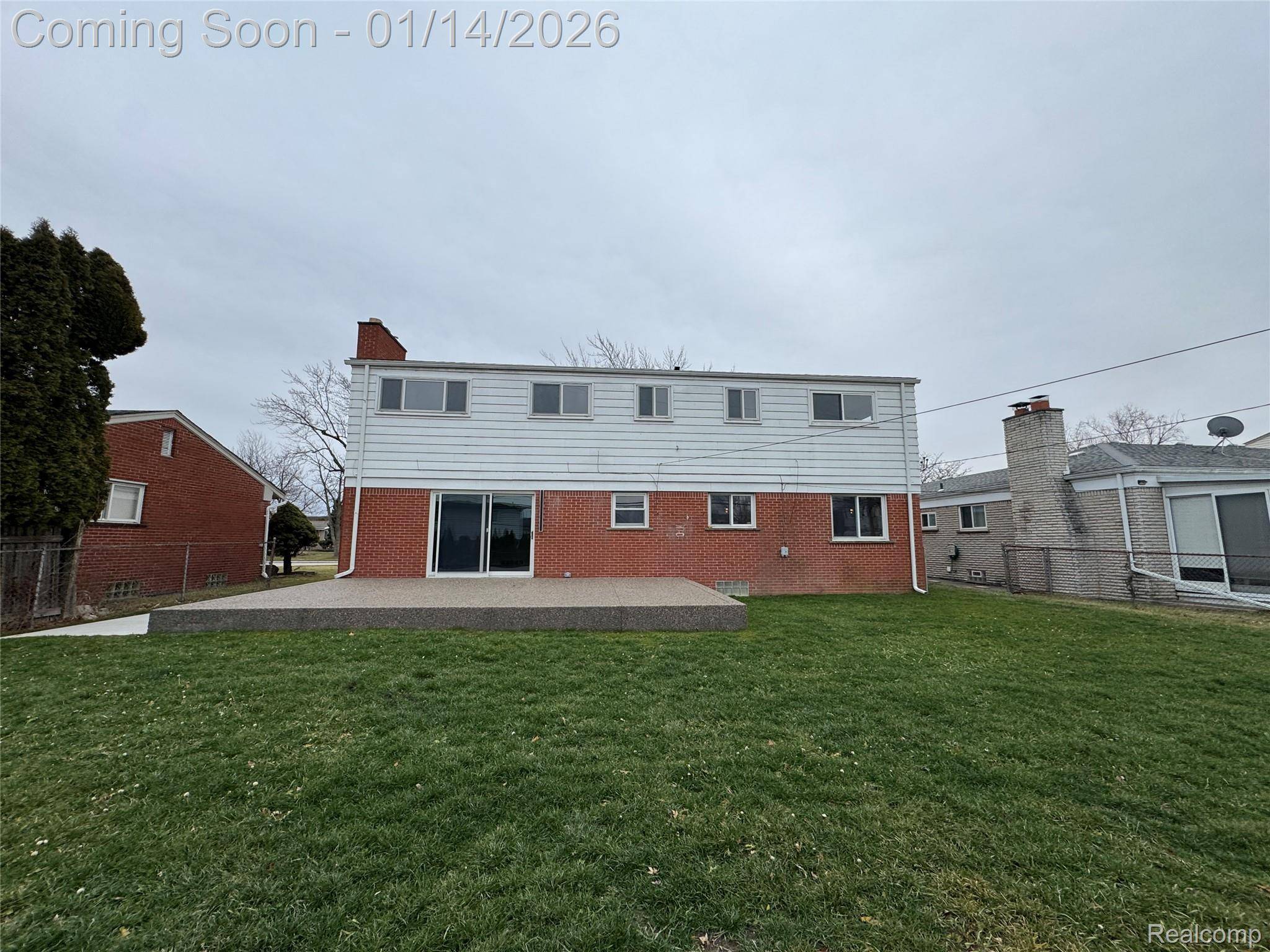 Dearborn Heights, MI 48127,27204 Sheahan DR