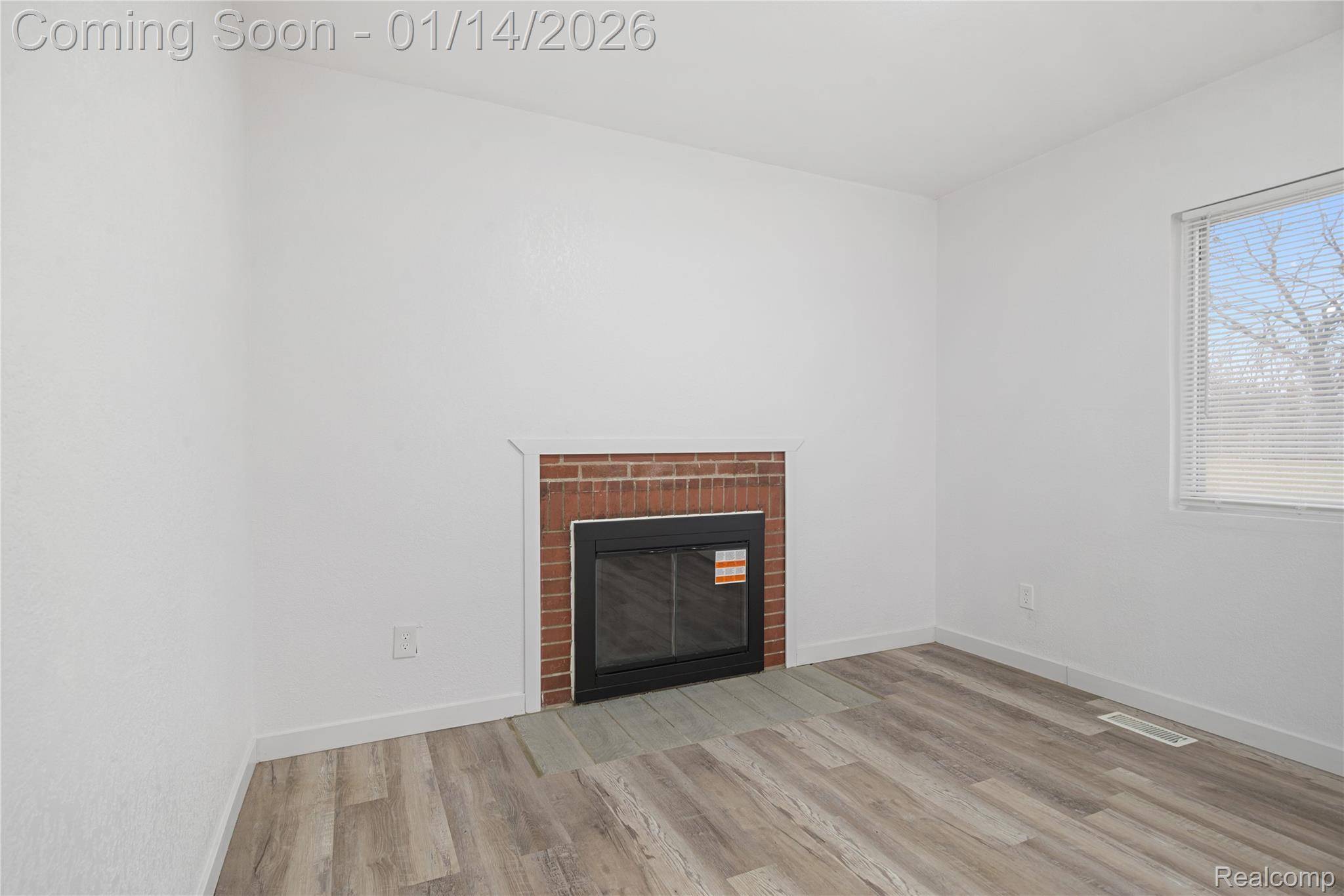 Flint, MI 48505,432 W Dartmouth ST