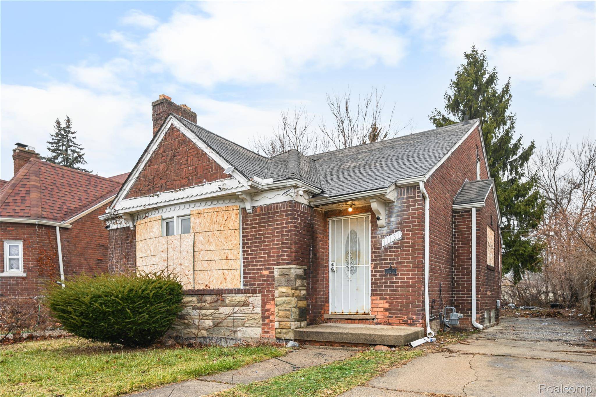 Detroit, MI 48224,11137 E Outer DR