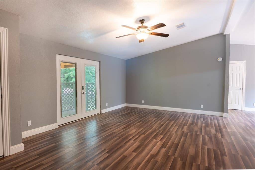 6617 Pecanwood Court, Mansfield, TX 76063